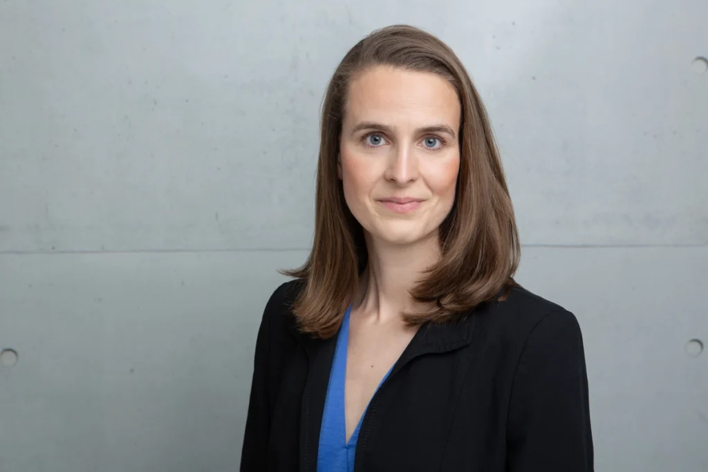 Inga Haas, MLE